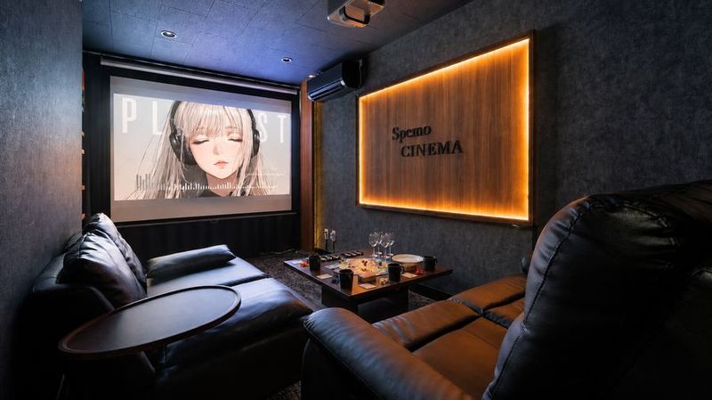 555_SpemoCINEMA新橋2ndの室内の写真