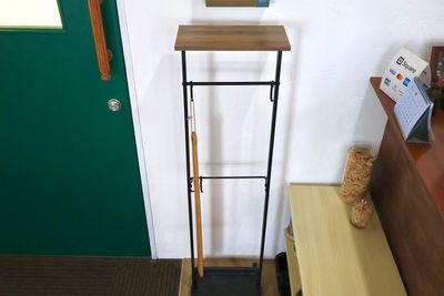 入り口横に傘立てがあります。
靴ベラもご自由にご使用ください。 - Green Body Maintenance レンタルルーム　Greenの入口の写真