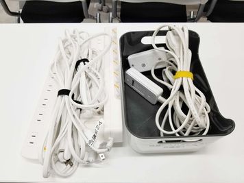 電源タップ - 貸会議室２４大宮 フロア貸切プランの設備の写真