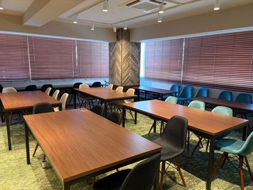 20人は入れます - Gran-S東戸塚 セミナールーム 5周年記念特価の室内の写真