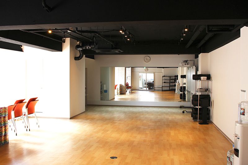 レンタルスタジオ「マナビバ」戸越銀座スタジオ 多目的レンタルスタジオの室内の写真