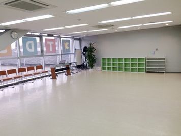 最大１５名。大阪市西区【弁天町・西九条】の大きくて綺麗なレンタルスペース - テーマパークダンサーズスタジオ