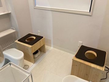 よもぎ蒸し設備＋足湯スチーム機械付♬同時に二人よもぎ蒸しできます🌿 - Nishiki lounge 【河原町駅・徒歩4分】よもぎ蒸し設備付🌿1店舗丸ごと貸切✨の室内の写真
