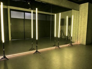 LEDライト - RE:VISION立川 【RE:VISION立川】ダンススタジオの室内の写真