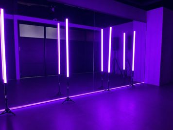 LEDライト - RE:VISION立川 【RE:VISION立川】ダンススタジオの室内の写真