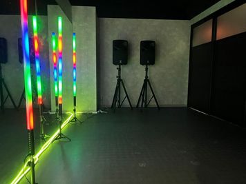 LEDライト - RE:VISION立川 【RE:VISION立川】ダンススタジオの室内の写真
