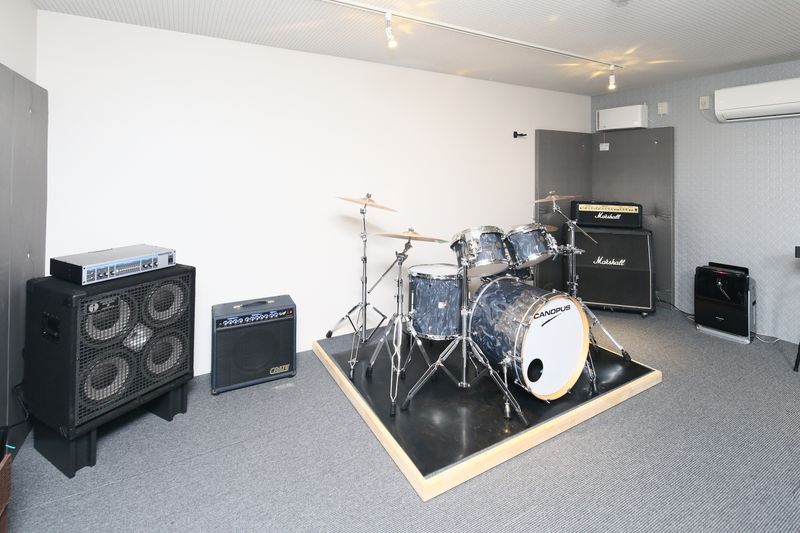 ソングバード Songbird 音楽スタジオ Astの室内の写真