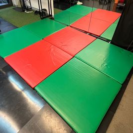 ストレッチ＆トレーニングスペース - SlimTrecenCC 曳舟＆京島店（スリムトレセン） トレーニングルーム　SlimTrecenCC　撮影NGの室内の写真
