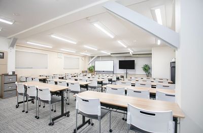 貸会議室ルームス八王子店 【ROOMs八王子店】JR八王子駅5分/京王八王子駅3分の室内の写真