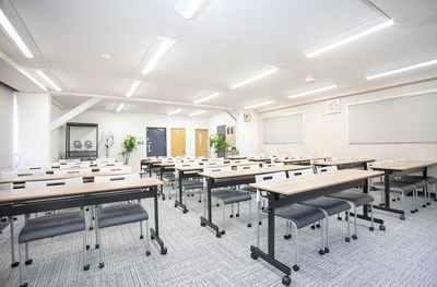 貸会議室ルームス八王子店 【ROOMs八王子店】JR八王子駅5分/京王八王子駅3分の室内の写真
