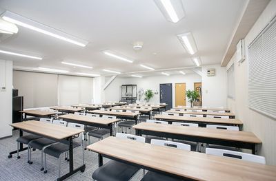 貸会議室ルームス八王子店 【ROOMs八王子店】JR八王子駅5分/京王八王子駅3分の室内の写真