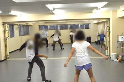 ヒップホップなど各種ダンスの練習に。リノリウム床で滑りにくく安心です。 - レンタルスタジオROOTS駒沢大学店 レンタルスタジオ(駒沢大学店)の室内の写真