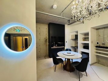 Luxury Sweet HAKATA NewOPEN！駅チカ徒歩30秒 80㎡ LSHakata 4Bの室内の写真