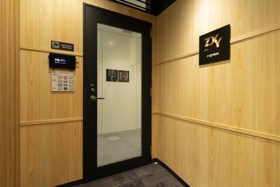 ZXY 草加 Solo 3の入口の写真