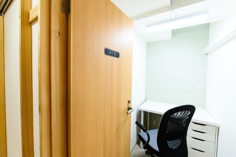A-2室 - BOOK&OFFICE 文悠