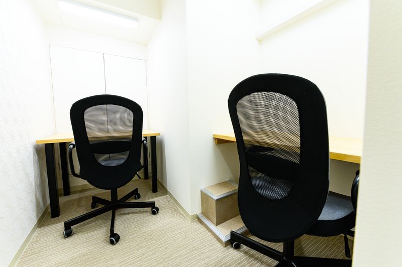 B-2室 - BOOK&OFFICE 文悠