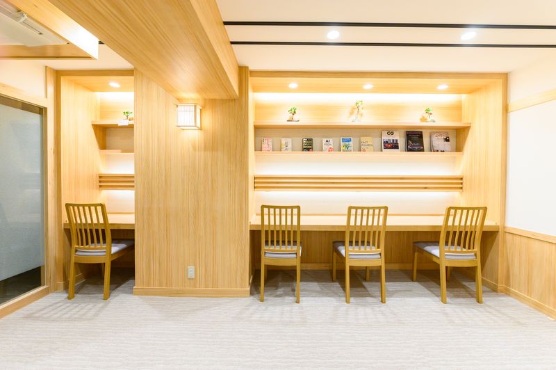 シェアデスク① - BOOK&OFFICE 文悠