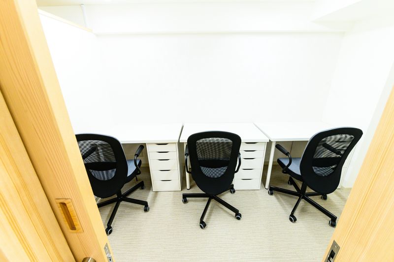 C-1室 - BOOK&OFFICE 文悠
