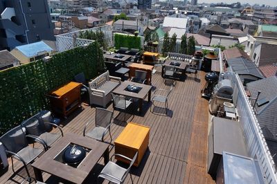 食材とお飲みもをお持ち頂く持ち込み専用のBBQガーデンです。 - ハコスBBQガーデン