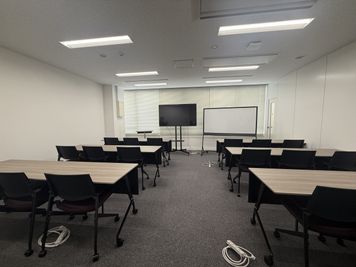 【法人限定】ZXY 新宿南口 Meets B:レイアウト変更可能(18名) - ZXY 新宿南口