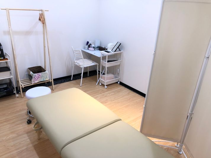 ２階まんなか個室（セラピー室） - LaQoo天神橋三丁目ヨガスタジオ