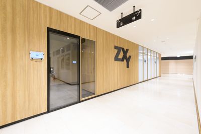 ZXY 川崎東口２ Solo 2の入口の写真