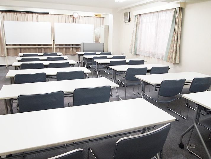 301会議室 - 貸教室・貸会議室　内海