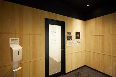 ZXY 多摩センター Solo 4の入口の写真