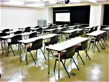 NATULUCK東梅田・西天満 A会議室の室内の写真