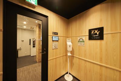 ZXY 大手町 Solo 1の入口の写真