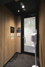 ZXY 九段下 Solo 10の入口の写真
