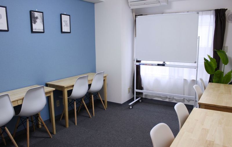 安くて綺麗で明るいスペース♪ - FRIENDSⅢ