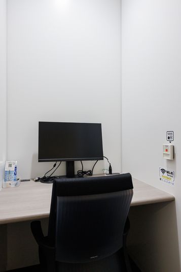 ZXY 栄 Solo 13の室内の写真