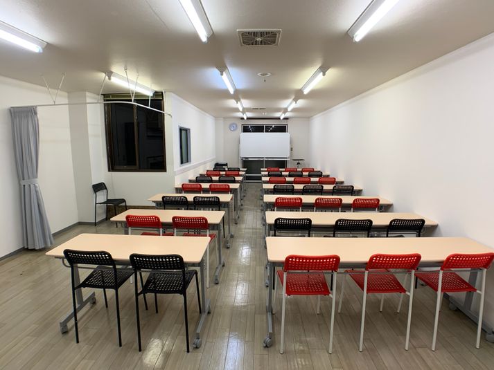 レンタル多目的スペース - お気軽会議室金沢安江町103号室