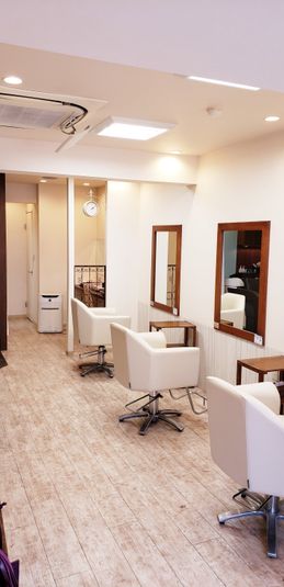 美容室セット面貸し1席 -  canna hair 