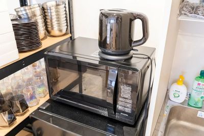・電子レンジ
・電気ケトル - バイリング池袋 パーティールームの室内の写真