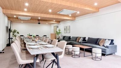 923_Prime Board 横浜の室内の写真