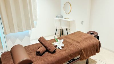SALON by HOGUGU 完全個室広々ROOM5の室内の写真