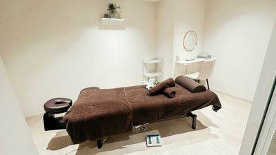 SALON by HOGUGU 完全個室広々ROOM4の室内の写真