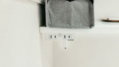 充電スペース完備 - SALON by HOGUGU ROOM2の室内の写真