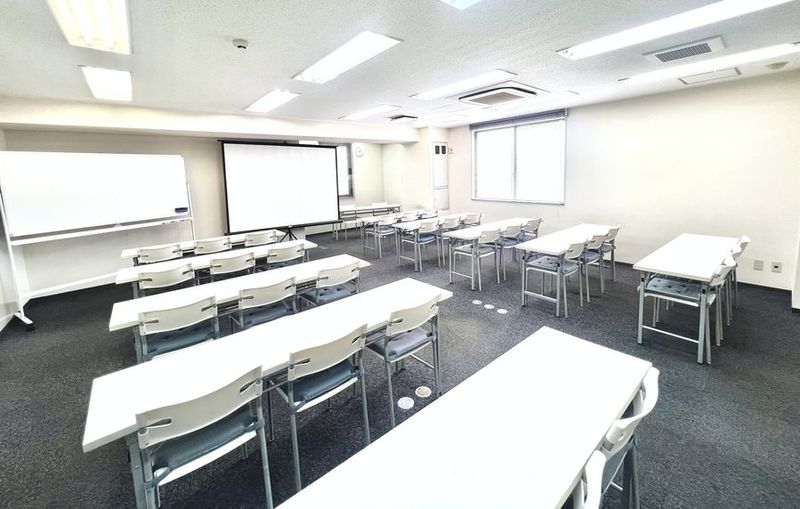 【大阪本町店】6階C会議室 - スタンダード会議室　大阪本町店 6階C会議室の室内の写真