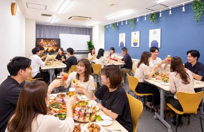 パーティーに最適！ - KS10 神田会議室 神田　KS10貸会議室(20名様まで)の室内の写真