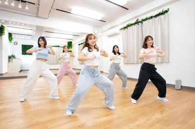 大型鏡計5,7m／広々30㎡スタジオです - KS レンタルスペース新宿 Studio LEAF  新宿Bの室内の写真