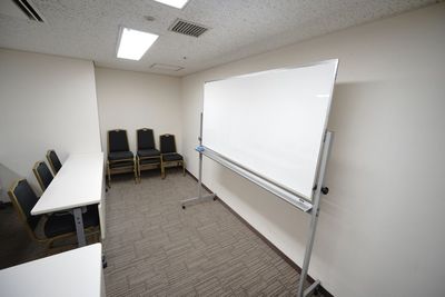 【横浜桜木町ワシントンホテル貸会議室ローズ】 横浜桜木町ワシントンホテル貸会議室ローズ2の室内の写真