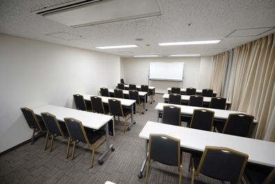 【横浜桜木町ワシントンホテル貸会議室ローズ】 横浜桜木町ワシントンホテル貸会議室ローズ2の室内の写真