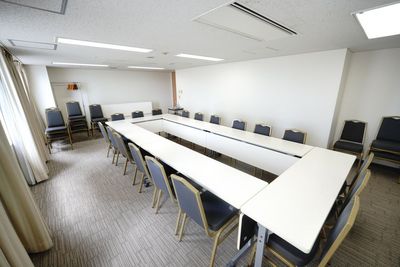 【横浜桜木町ワシントンホテル貸会議室ローズ】 横浜桜木町ワシントンホテル貸会議室ローズ2の室内の写真