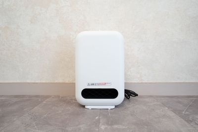 セラミックヒーター - レンタルサロンMINI三軒茶屋 全個室のレンタルサロン-MINI（ミニ）三軒茶屋店の室内の写真