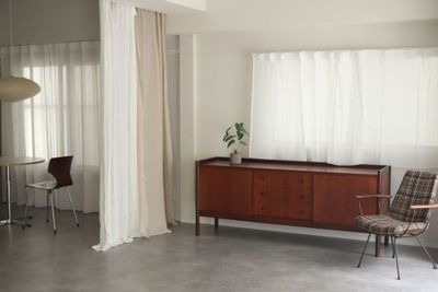 ヴィンテージ家具を多数ご用意。 - OLUE STUDIO OLUE  STUDIOの室内の写真