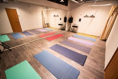 ヨガマットイメージ(8枚) - Studio Unius（スタジオユニアス）渋谷店 Studio Unius D107スタジオの室内の写真