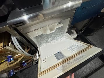製氷機（オプション） - まいんずるーむ 【上前津2分】可愛いカフェを完全貸切/バーカウンター・テーブルの室内の写真